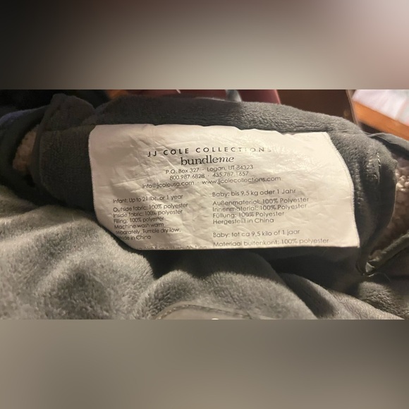 JJ Cole Graphite and Cream Infant Bundleme - Picture 8 of 8